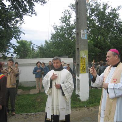 Vizită pastorală în Parohia Hălăuceşti