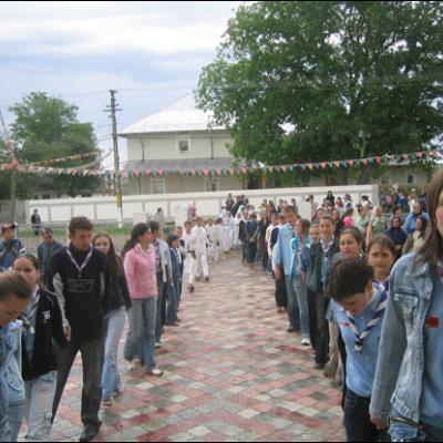 Vizită pastorală în Parohia Hălăuceşti