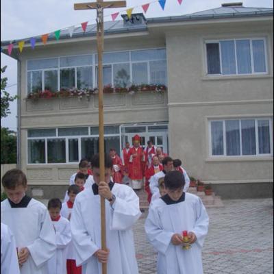 Administrarea Mirului în Parohia Tămăşeni