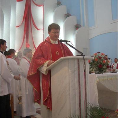 Administrarea Mirului în Parohia Tămăşeni