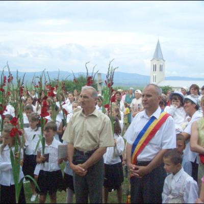 Administrarea Mirului în Parohia Gioseni