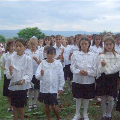 Administrarea Mirului în Parohia Gioseni