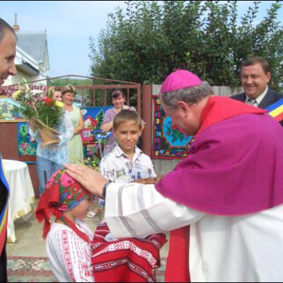 Administrarea Mirului în Parohia Prăjeşti
