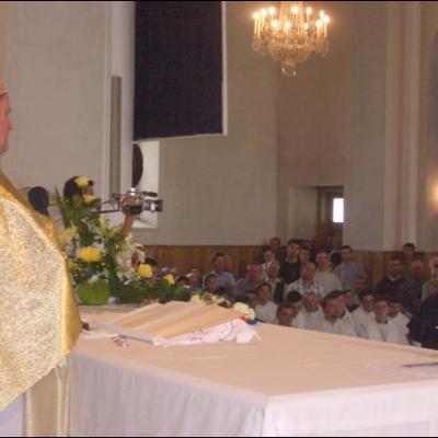 Hălăuceşti: Profesiunea religioasă perpetuă a 19 fraţi franciscani