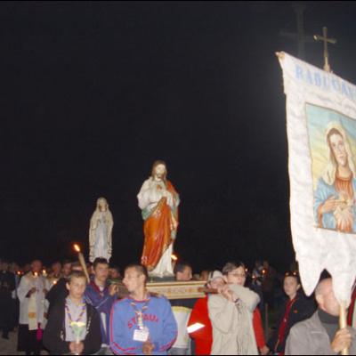 Cacica: Pelerinaj la Sanctuarul Maicii Domnului (II)