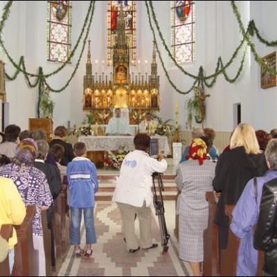 Cacica: Pelerinaj la Sanctuarul Maicii Domnului (II)
