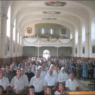 Vizită pastorală în Parohia Huşi-Corni