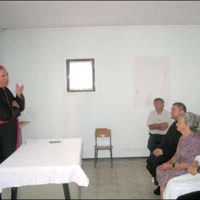 Vizită pastorală în Parohia Huşi-Corni