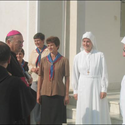 Vizită pastorală în Parohia Huşi-Corni