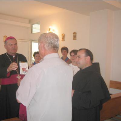 Vizită pastorală în Parohia Huşi-Corni