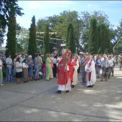 Administrarea Mirului în Parohia Gherăeşti