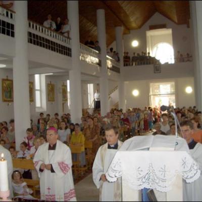 Vizită pastorală în Parohia Huşi "Sf. Anton"