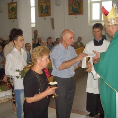 Vizită pastorală în Parohia Huşi "Sf. Anton"
