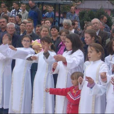 Satu Nou (Belceşti): Sfinţire de biserică