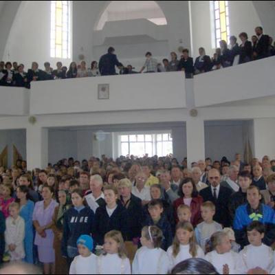 Satu Nou (Belceşti): Sfinţire de biserică