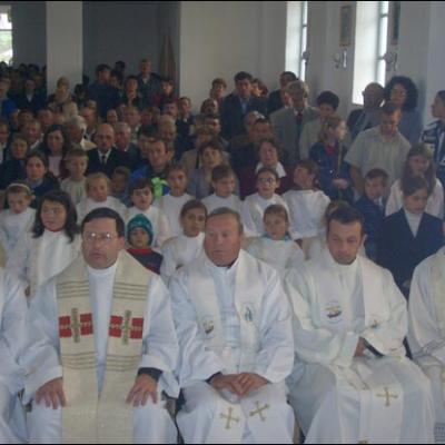 Satu Nou (Belceşti): Sfinţire de biserică