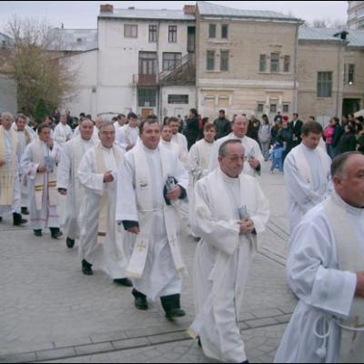 Iaşi: Sfinţirea catedralei - III