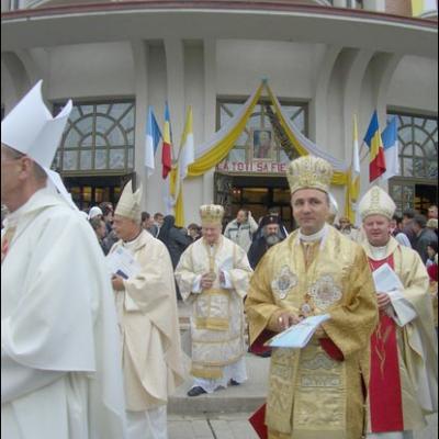 Iaşi: Sfinţirea catedralei - III
