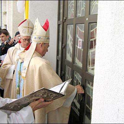 Iaşi: Sfinţirea catedralei (foto: Cristian Lisacovshi)
