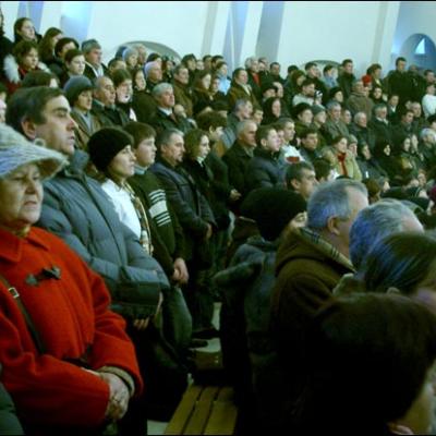 Iaşi: Sfinţiri de diaconi