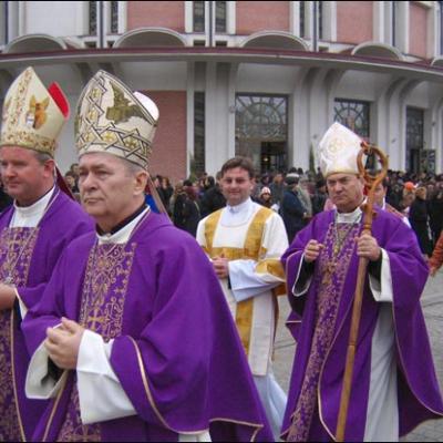 Iaşi: Sfinţiri de diaconi