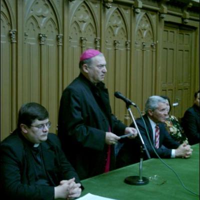 Iaşi: Lansarea cărţii Catolicii din Moldova. Universul culturii populare, vol. III
