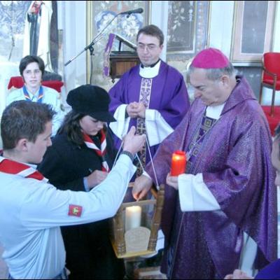 Iaşi: Împărţirea Luminii păcii de la Betleem
