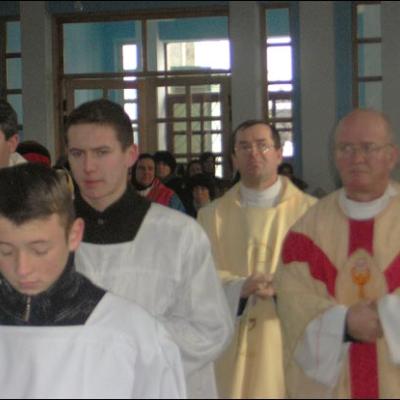 8 ianuarie 2006: Horleşti: Sfinţirea unei grote dedicate Fecioarei Maria