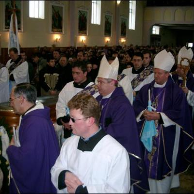 9 ianuarie 2006: Valea Seacă: Ultimul drum al părintelui Mihai Diac