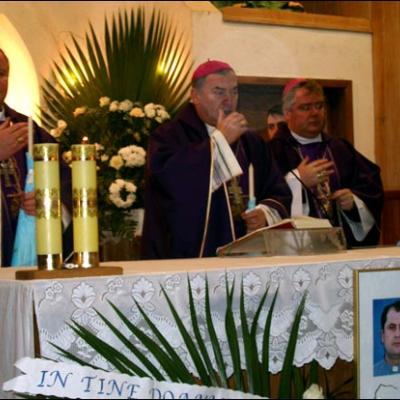 9 ianuarie 2006: Valea Seacă: Ultimul drum al părintelui Mihai Diac
