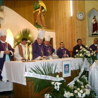 9 ianuarie 2006: Valea Seacă: Ultimul drum al părintelui Mihai Diac