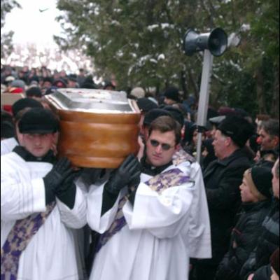 9 ianuarie 2006: Valea Seacă: Ultimul drum al părintelui Mihai Diac