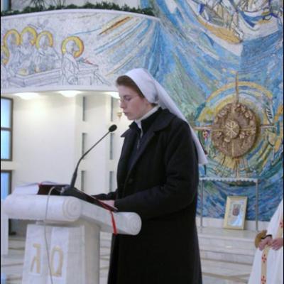 2 februarie 2006: Ziua Persoanelor Consacrate şi intrarea în vigoare a Cărţii sinodale