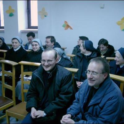 2 februarie 2006: Ziua Persoanelor Consacrate şi intrarea în vigoare a Cărţii sinodale
