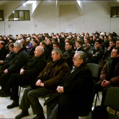 8 februarie 2006: Iaşi: Lansarea şi prezentarea enciclicei Deus caritas est