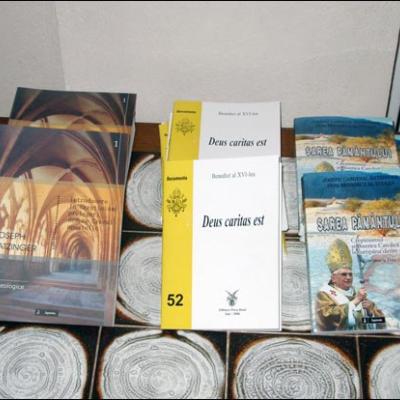 8 februarie 2006: Iaşi: Lansarea şi prezentarea enciclicei Deus caritas est