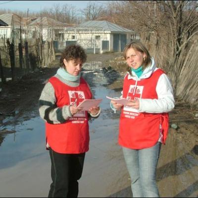 18 februarie 2006: Caritas: O zi la Vadu Roşca