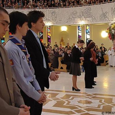 9 aprilie 2006: Iaşi: Duminica Floriilor - Ziua Tinerilor (FOCUS)