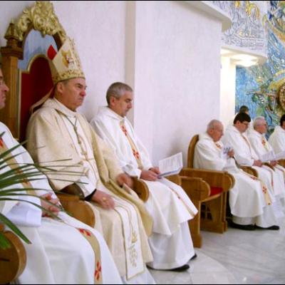 13 aprilie 2006: Iaşi: Liturghia crismei