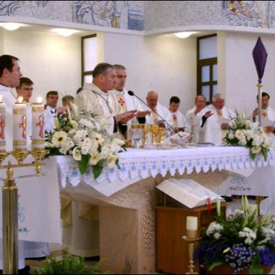 13 aprilie 2006: Iaşi: Liturghia crismei