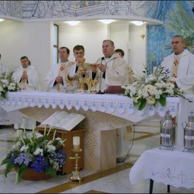 13 aprilie 2006: Iaşi: Liturghia crismei