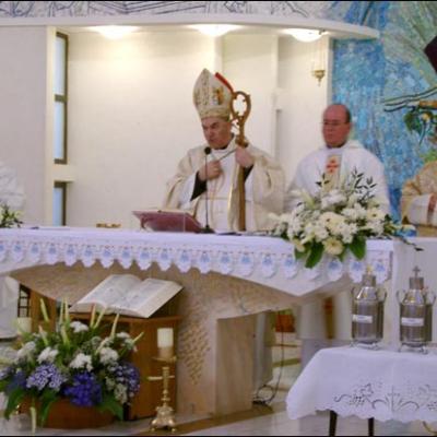 13 aprilie 2006: Iaşi: Liturghia crismei