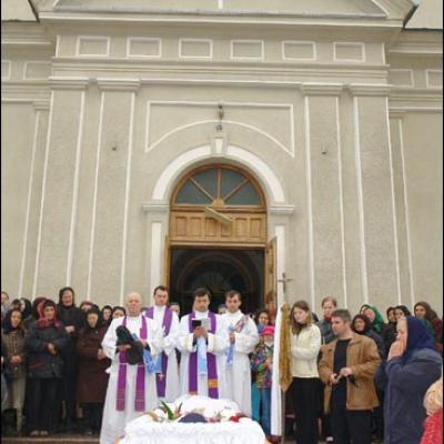 20 aprilie 2006: A trecut la Domnul sora Monica Dumea