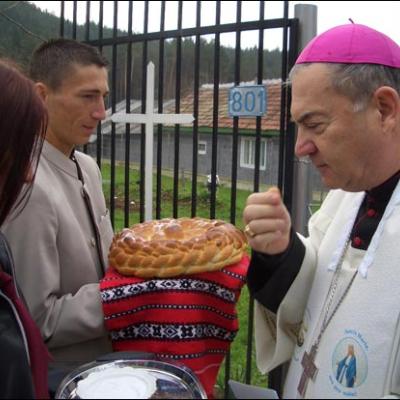 22-23 aprilie 2006: Vizită pastorală în Parohia Moineşti