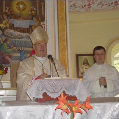 22-23 aprilie 2006: Vizită pastorală în Parohia Moineşti