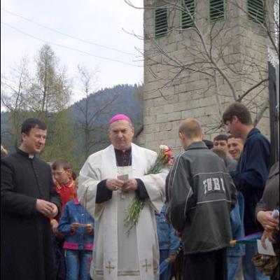 22-23 aprilie 2006: Vizită pastorală în Parohia Moineşti