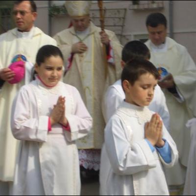 22-23 aprilie 2006: Vizită pastorală în Parohia Moineşti