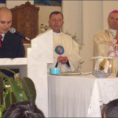 22-23 aprilie 2006: Vizită pastorală în Parohia Moineşti
