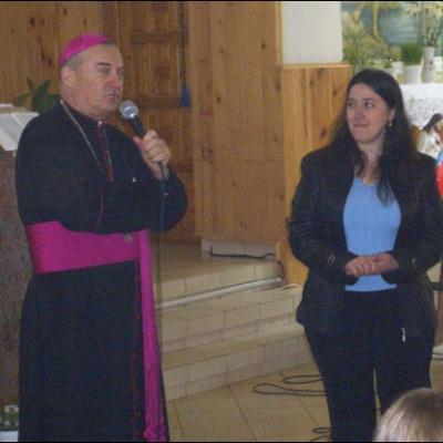 22-23 aprilie 2006: Vizită pastorală în Parohia Moineşti