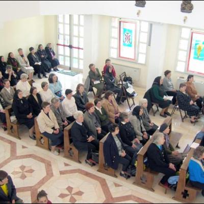 29 aprilie 2006: Întâlnire a terezinelor din România la Casa "Sf. Iosif" din Iaşi (foto: Ovidiu Bişog)